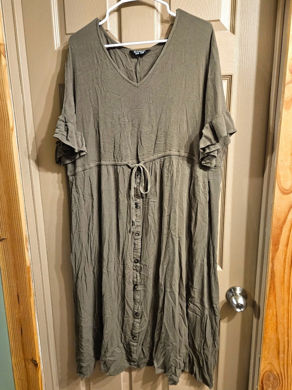 BloomChic Olive Button-Front Midi Dress with Tie Waist